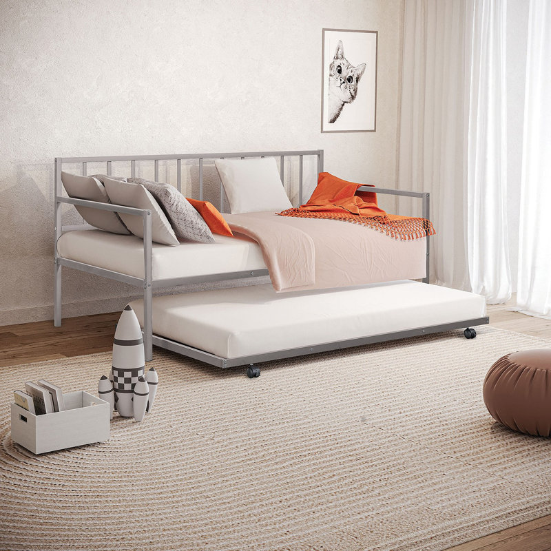 Bentaley Daybed With Trundle, Argent argent
