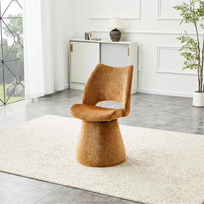 Chaise d'appoint moderne en chenille avec dossier creux, chaise de salle à manger et coiffeuse rembourrée, base en métal stable, sièges élégants pour la salle à manger ou la chambre à coucher (brun, ensemble de 1)