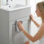 Meuble-lavabo moderne de 18 po avec lavabo, armoire de rangement avec tablette de porte et tablette réglable-1213385900