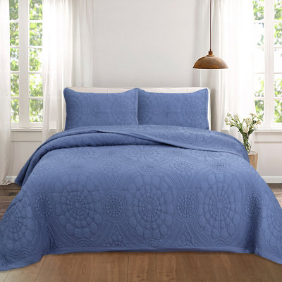 Solid Colour Quilt