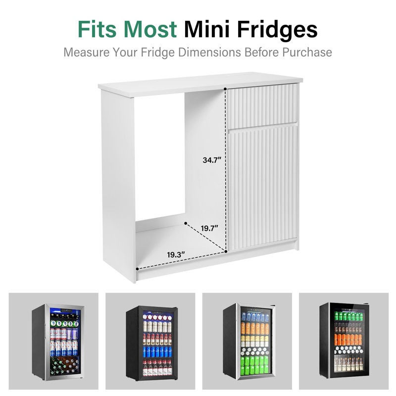 Mini armoire de réfrigérateur avec prise de courant, armoire à café de 38,2 po de largeur avec espace réfrigérateur, armoire à vin moderne avec rangement et support à vin, buffet pour la cuisine, salle à manger, blanc