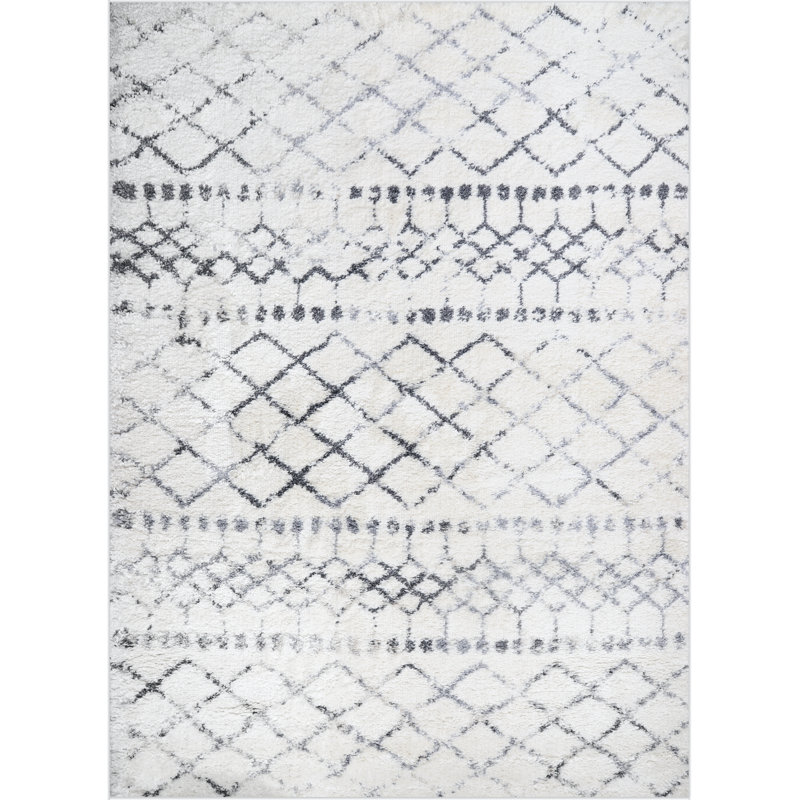 Daku Geometric Indoor Rug, Rectangle 5'2" x 7'5"