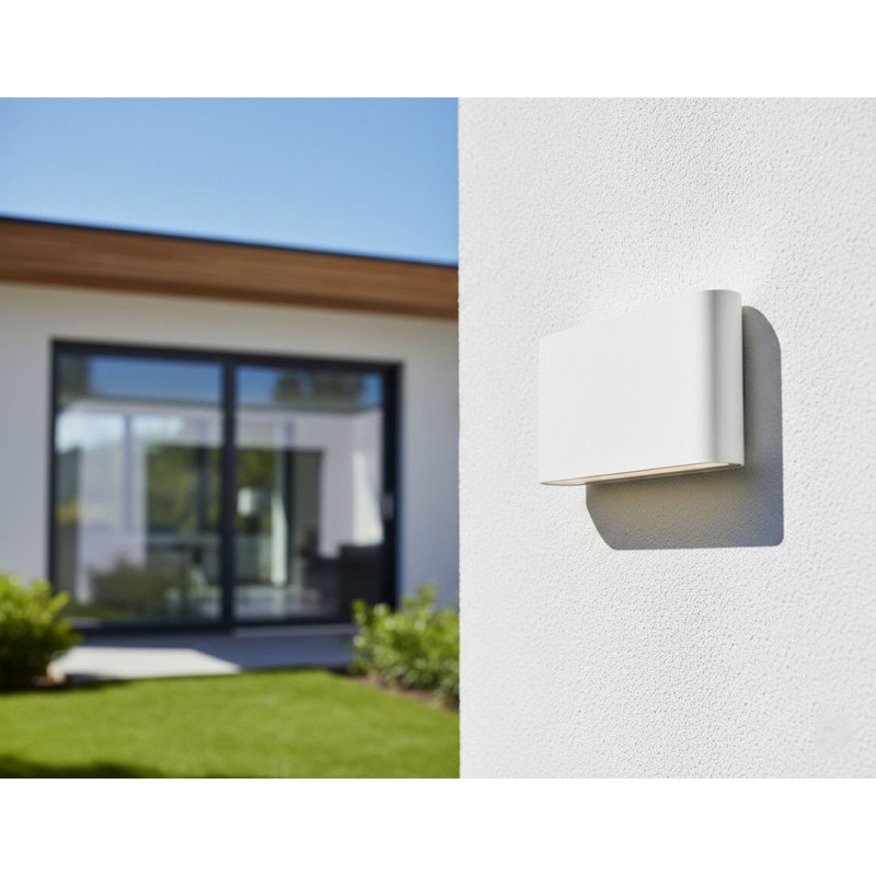 9cm H Integrated LED Outdoor Sconce, White