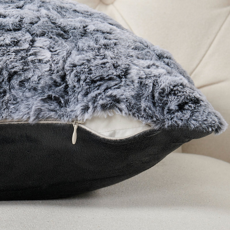 Housse de coussin en fausse fourrure, Gris foncé