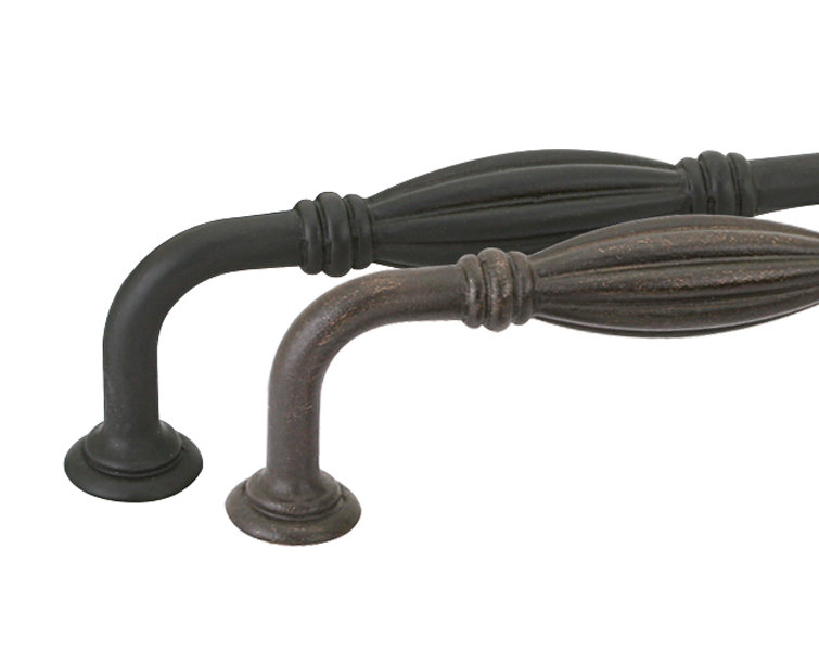 Tuscany Fluted Fixed 6" Center to Center Arch Pull, Flat Black Bronze Patina, 3.5