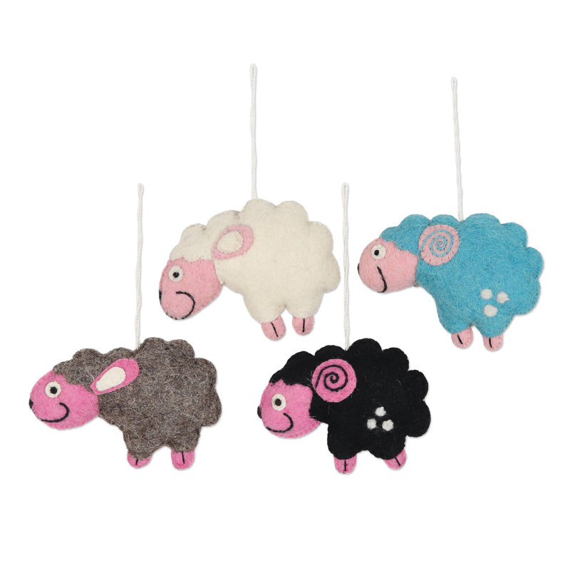 Ensemble de 4 figurines à suspendre 4 pièces