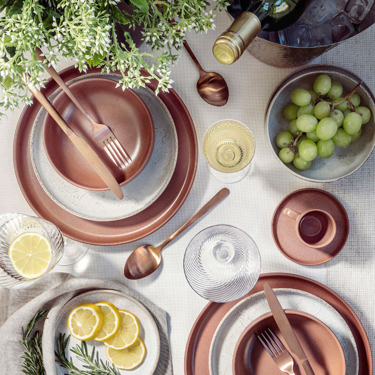 Leather dinnerware