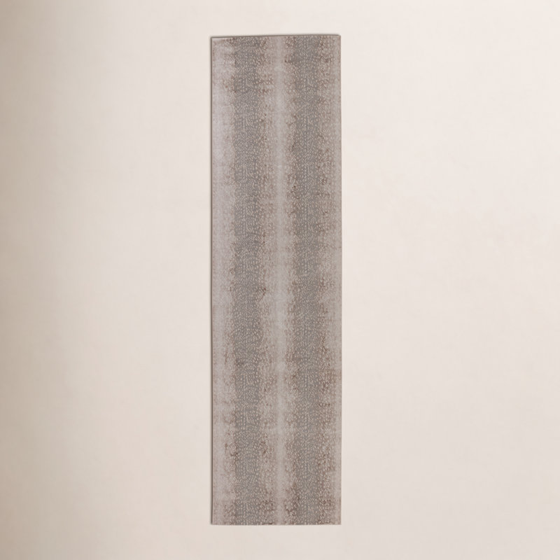 Tapis gris à imprimé animal Baytown, Tapis de couloir 3 pi 3 po x 12 pi