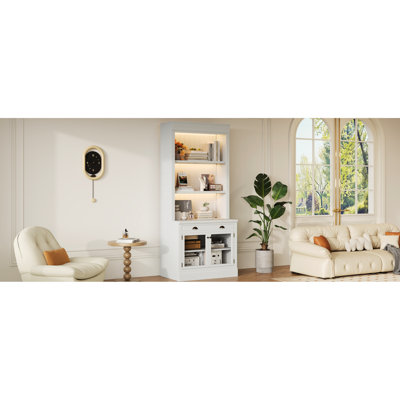 Bibliothèque de 83,4 po de hauteur avec éclairage à DEL, 2 portes en verre, 1 tiroir et 3 tablettes ouvertes, hauteur esthétique moderne blanche, lumières, tablettes de rangement pour l'aménagement du salon