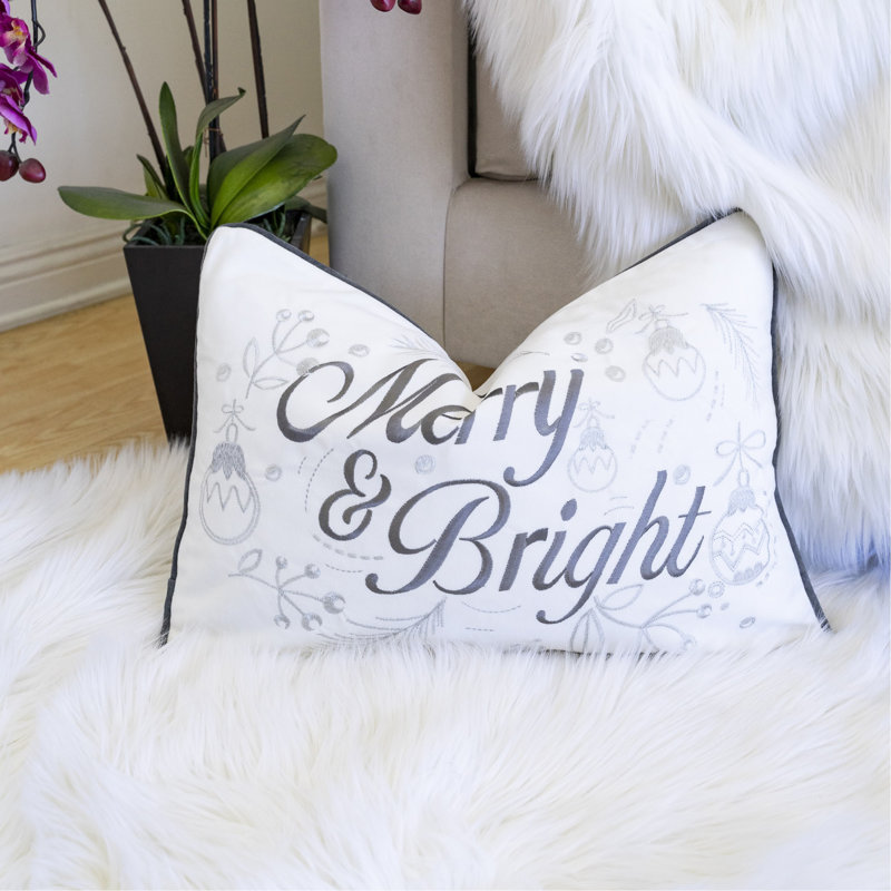 Coussin Merry & Bright Christmas - coussin lombaire en velours brodé blanc et argent 14 po x 20 po