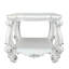 Table d'appoint rectangulaire traditionnelle blanc cassé avec tablette inférieure, pattes ornées de motifs floraux raffinés, idéale pour le salon, en peuplier et plastique, hauteur 67 cm, profondeur 80 cm