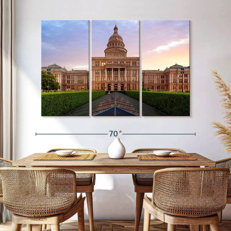Iconic Texas Capitol, H 42 po x l 65 po