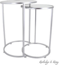 Tables gigognes de 21,75 po de hauteur, Argent