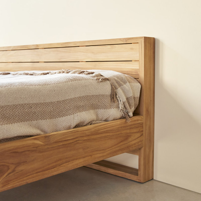 Minimalys Solid Wood Bed
