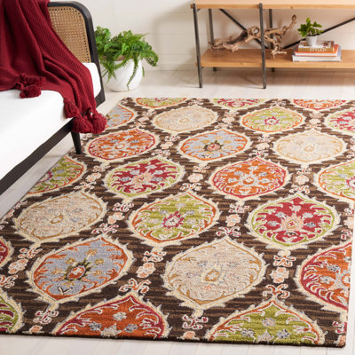 Roshanta Hand Tufted Wool Cotton Damask Rug in Red/Green