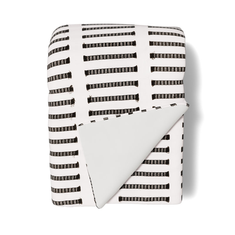 Latera Throw Blanket, Charcoal