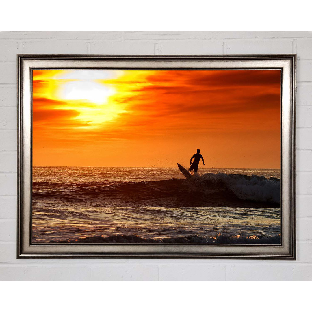 Gerahmtes Bild Sunset Surfing