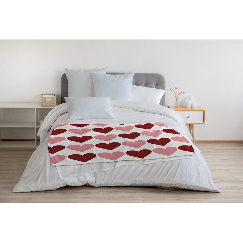 Jeté Alternating Hearts, L 30 po x L 39,75 po, Rouge Saint-Valentin