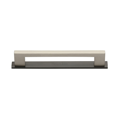 Heritage Brass Heritage Cabinet Pull Metro Design with Plate