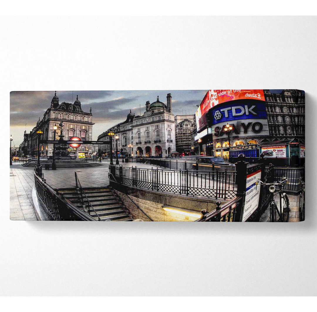 Piccadilly Circus London im Winter - Druck