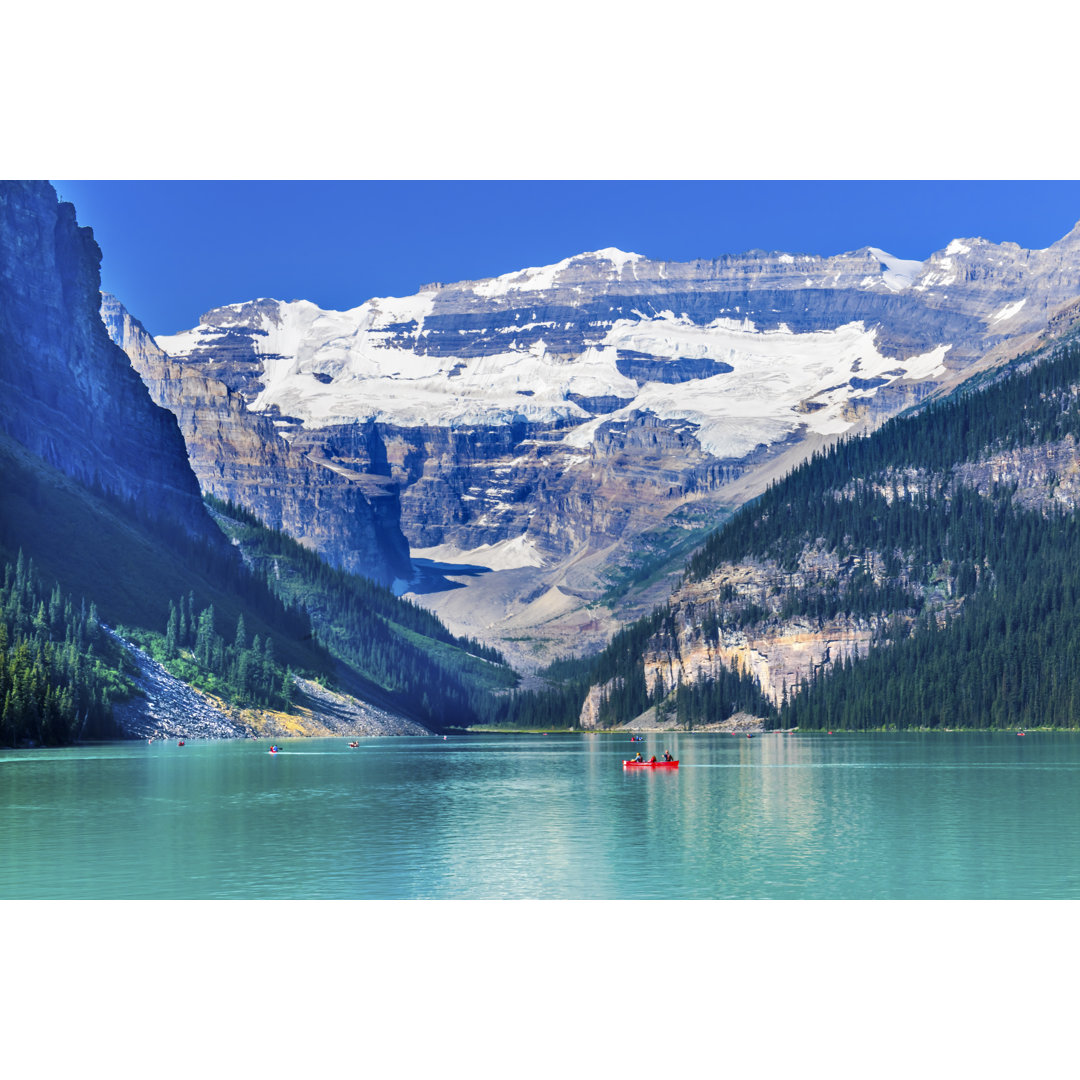 Lake Louise, Alberta, Kanada von Bpperry - Leinwandbild