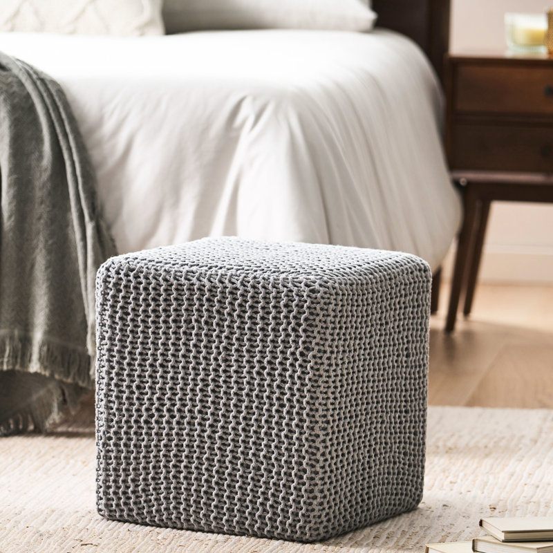 Tabouret de pieds en coton tricoté à la main gris doux - taille 16,3 pouces, perspective agréable, profond, large, grand