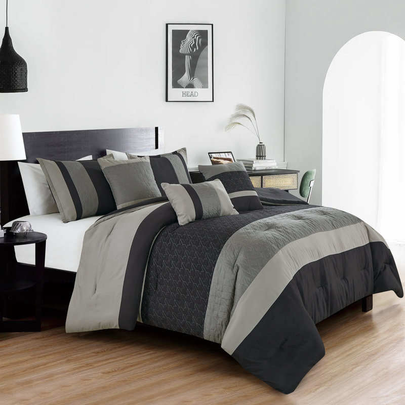 Meddela 6 Piece Comforter Set, Queen Comforter + 5 Additional Pieces
