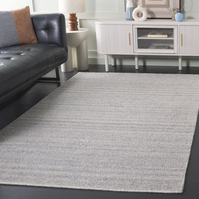 Tapis touffeté à la main