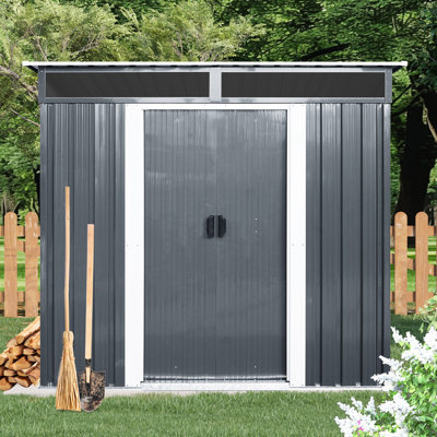 Spacieuse remise extérieure en métal 6 pi x 5 pi - Étagère de rangement et de ventilation toutes saisons avec serrure de 6 pi x 5 pi