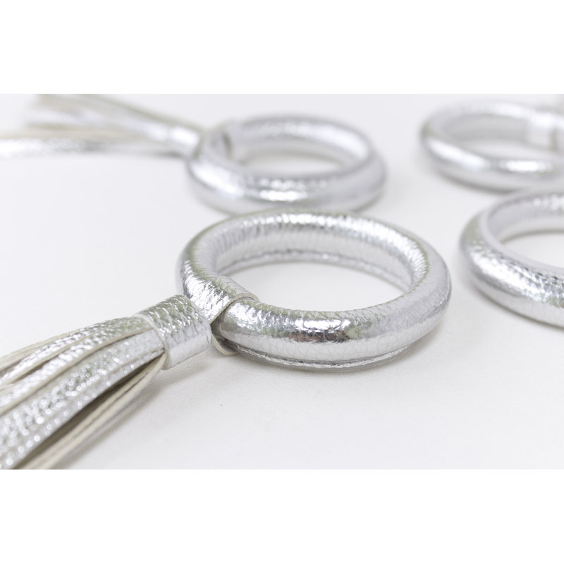 Ensemble de 4 rondelles de serviette à pampilles argentées en cuir véritable, Argent