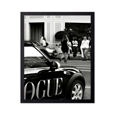Avenue Montaigne Fashion Store