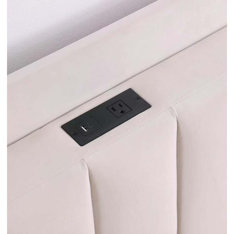 Lit à oreilles tapissier Stubbeman, Beige, Grand lit