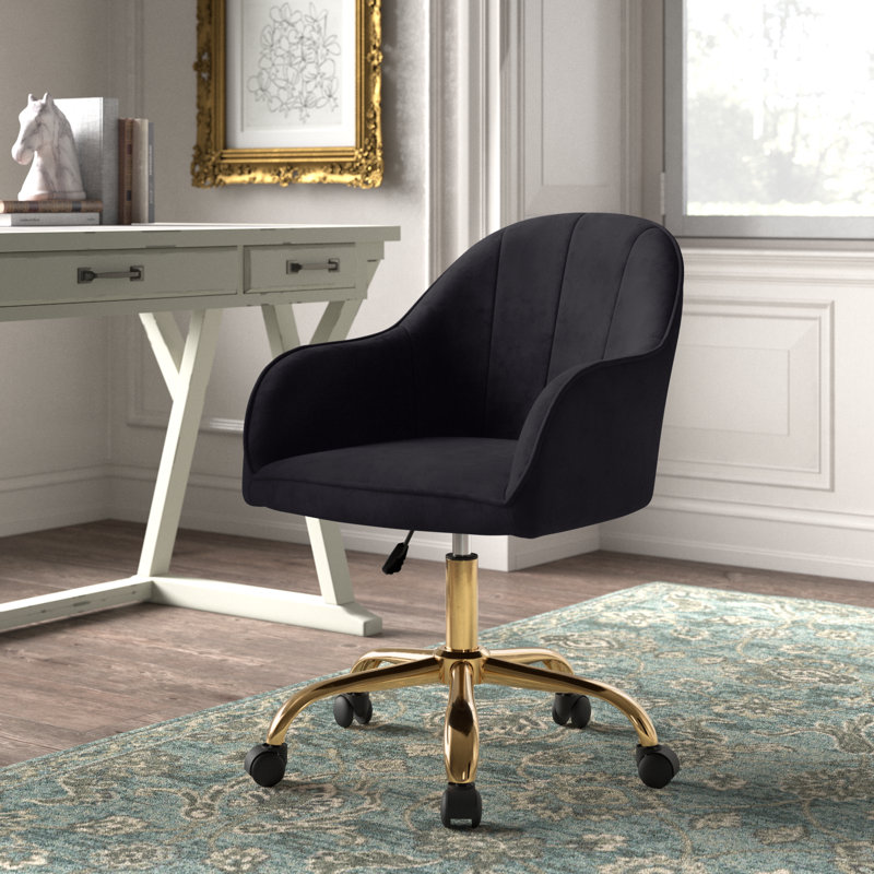 Chaise de bureau en velours Jaylyn avec base en chrome doré, Noir