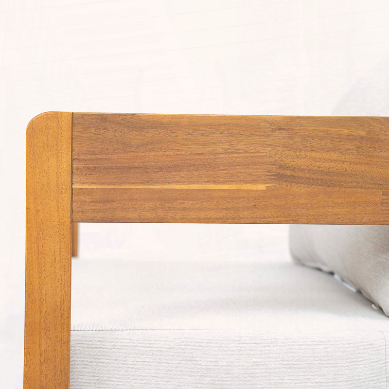Fauteuil club pivotant avec assise rembourrée Maris, Coussin beige / structure en teck