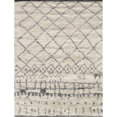 Wool Geometric Area Rug in Gray/Ivory