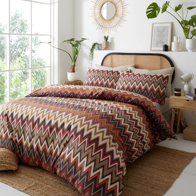 TYLER Cotton Blend Chevron Duvet Cover Set with Pillowcases Included, Orange, Double Duvet Cover + 2 Standard Pillowcases