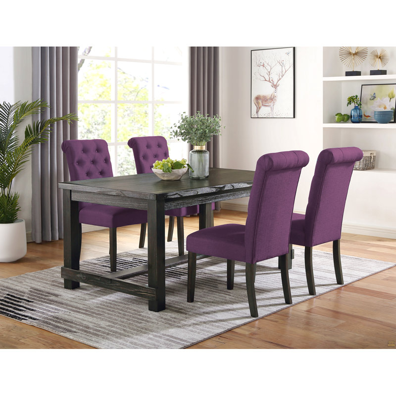 Ensemble de salle à manger en bois, table avec six chaises, mauve