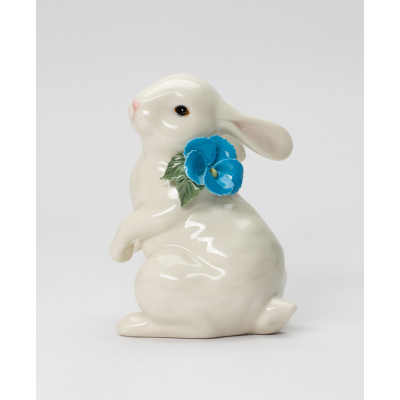 Hersey Animals Figurines & Sculptures