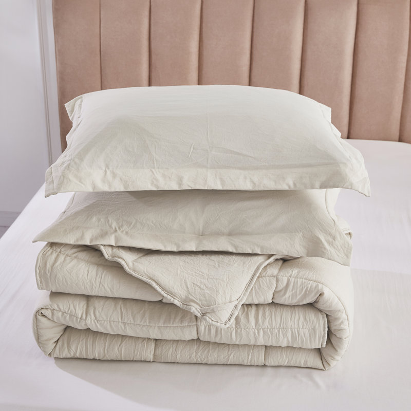 SALOMON Pre-washed Microfiber Reversible 3 Piece Comforter Set, Queen Comforter + 2 Standard Shams, Camel