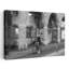 «Elegant Night Cycling Classic Dreamy Elegant Architecture City», reproduction d'art murale-129716417