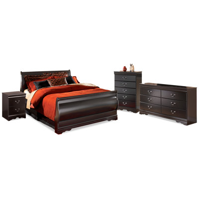 Huey Vineyard Sleigh Bed, Dresser, Chest and Nightstand -  Alcott Hill®, 361D2A5FD20044B4A6E0057250ECC533