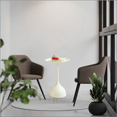Table d'appoint blanche