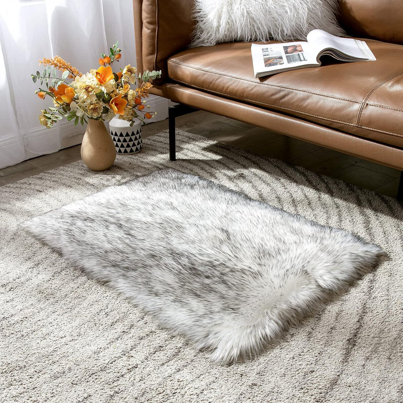 Macie-Rose Faux Sheepskin Indoor Rug, Rectangle 2' x 3'