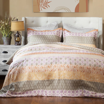 Polyester Standard Striped Comforter