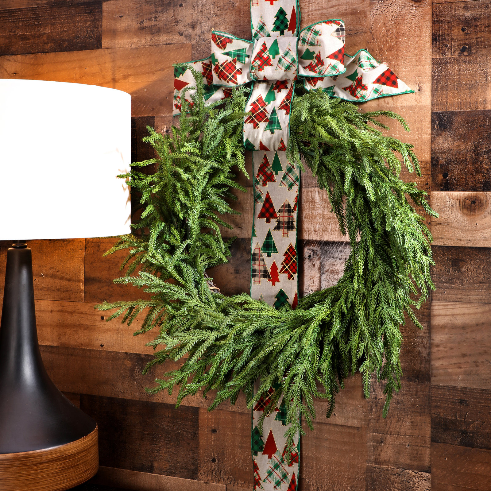 Norfolk Just Cut 24" Wreath