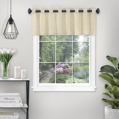Marynell No Pattern And Not Solid Color Ruffled Window Valance