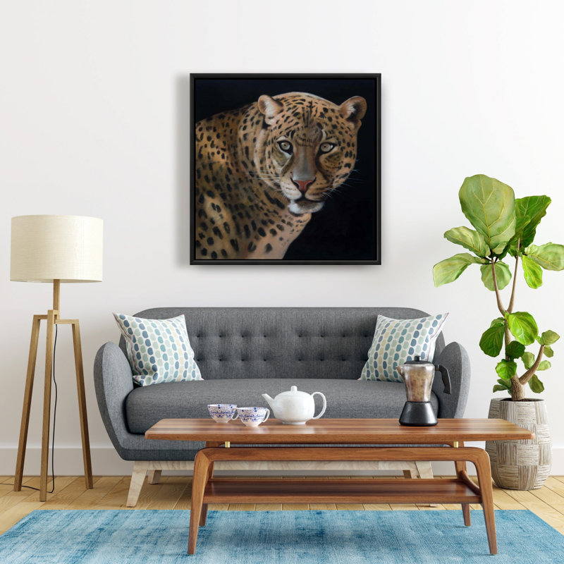 " Realistic Fierce Leopard "