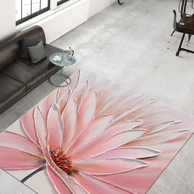 Motif floral exquis avec un tapis à poils doux pour une touche intérieure élégante dans le salon ou la chambre à coucher