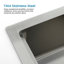 Évier de cuisine en acier inoxydable, lavabo simple encastré à la main gris foncé de 33 po x 19 po avec planche à découper et passoire-122728536