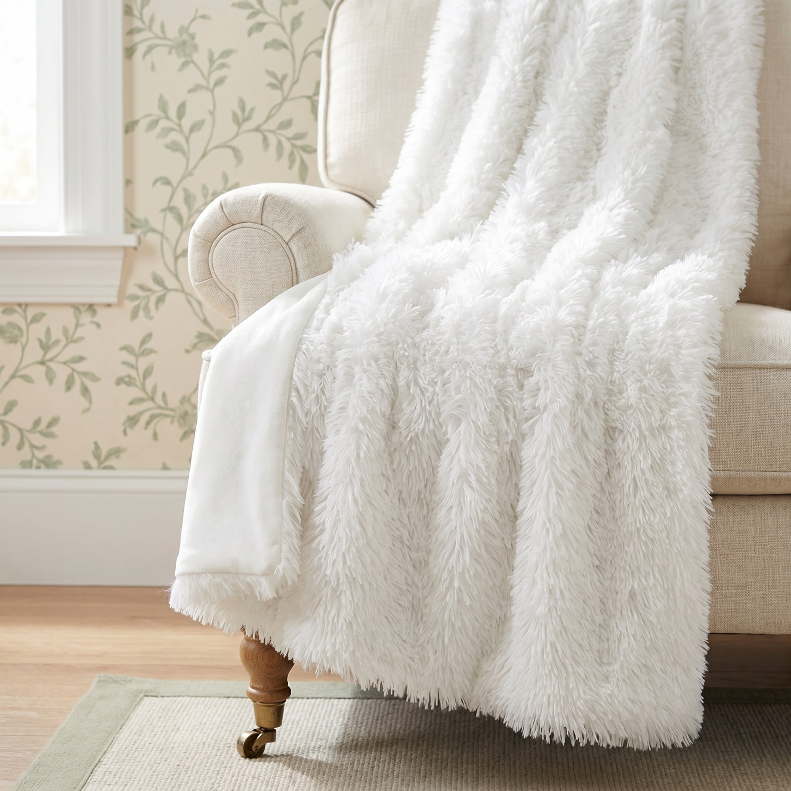 Exie Faux Fur Throw Blanket, White